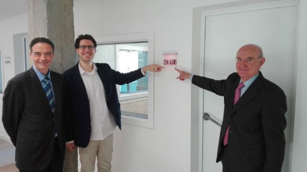 Entrevista a tres de los miembros de la Comunidad-Gurea Kontzertua. Cadena Ser